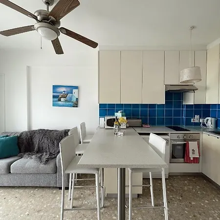 Apartment Lovely 1-Bedroom Conto In The Heart Of Finikoudes